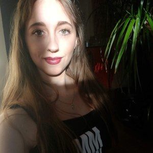 Meet your Posher, Maite